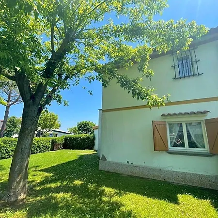 Beautiful With Garden In Front Of The Sea Porto Recanati